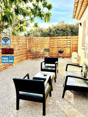 Petit 2 Pièces indépendant bas de villa